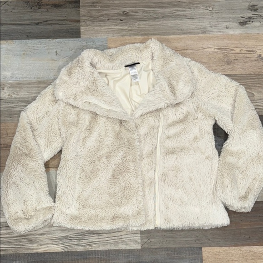 Cozy Cream Patagonia Faux Fur Jacket